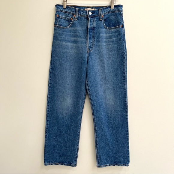 Levi’s Premium Denim RIBCAGE Straight Ankle Jeans In Jeans Color Women’s Size 30 - Picture 3 of 16